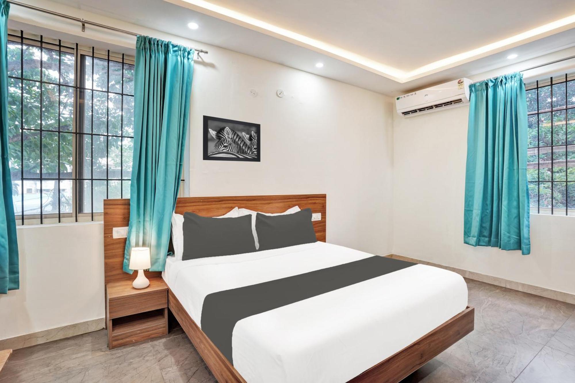 Hotel O Gayathri Metro Deluxe Bangalore Extérieur photo